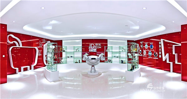 聲色光影，一場簡約與時尚的碰撞(圖1)